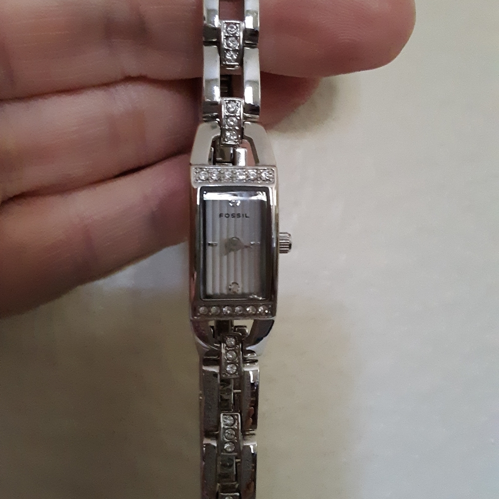 Fossil Watch - Picture 3 of 7